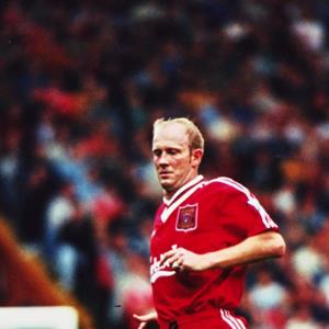 100 Pics Quiz LFC Icons Pack Level 19 Answer 1 of 5