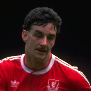 100 Pics Quiz LFC Icons Pack Level 11 Answer 1 of 5
