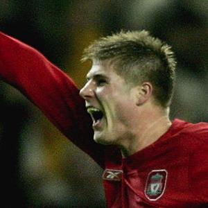 100 Pics Quiz LFC Icons Pack Level 10 Answer 1 of 5