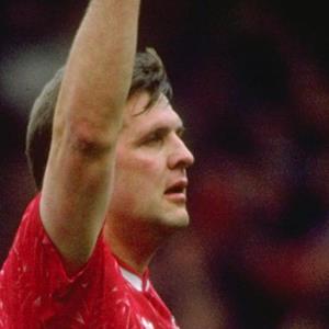 100 Pics Quiz LFC Icons Pack Level 7 Answer 1 of 5